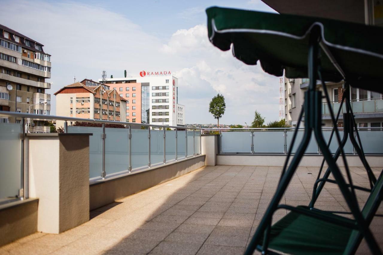 Spacious & Bright 2 Bedroom Central Apartment ออราแด ภายนอก รูปภาพ