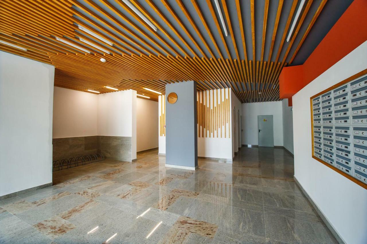 Spacious & Bright 2 Bedroom Central Apartment ออราแด ภายนอก รูปภาพ